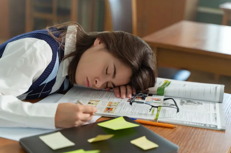 Between the Last Bell and Dinner: The Four Hours That Quietly Decide Who Makes the Honor Roll