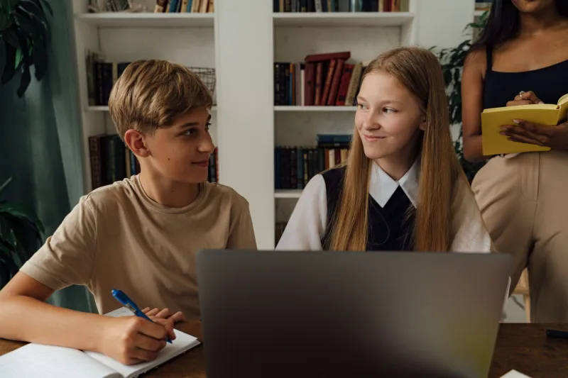 Four People, One Grade: Untangling the Group Project Mess Before It Starts
